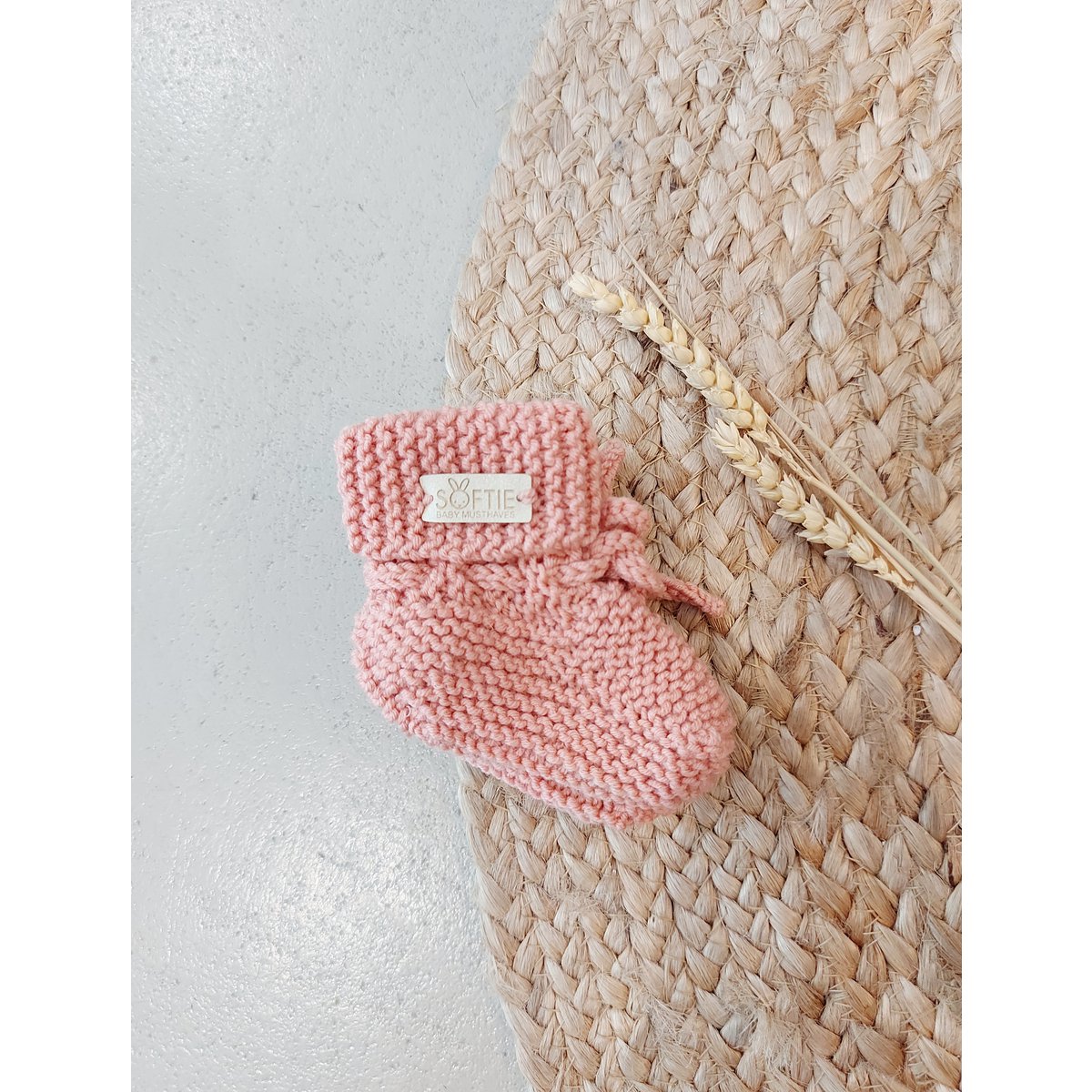 slofje-merino-roze-handgemaakt-cadeau-voor-haar